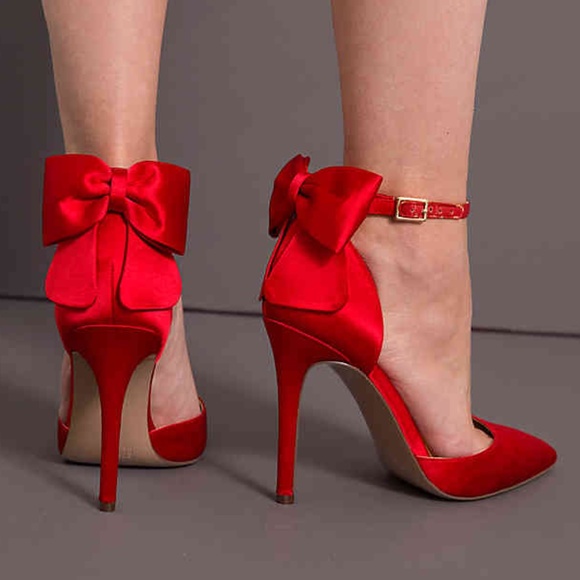 jessica simpson bow heels